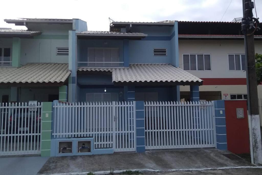 Otima Casa Em Penha Sc Beto Carrero Ideal Para Familias Exterior photo